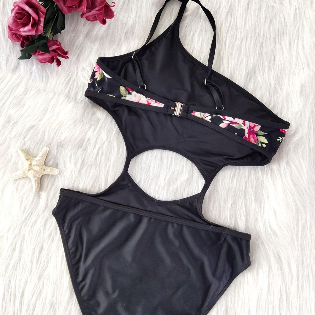 Women’s One-Piece Swimsuit with Floral Print Mune Fashion