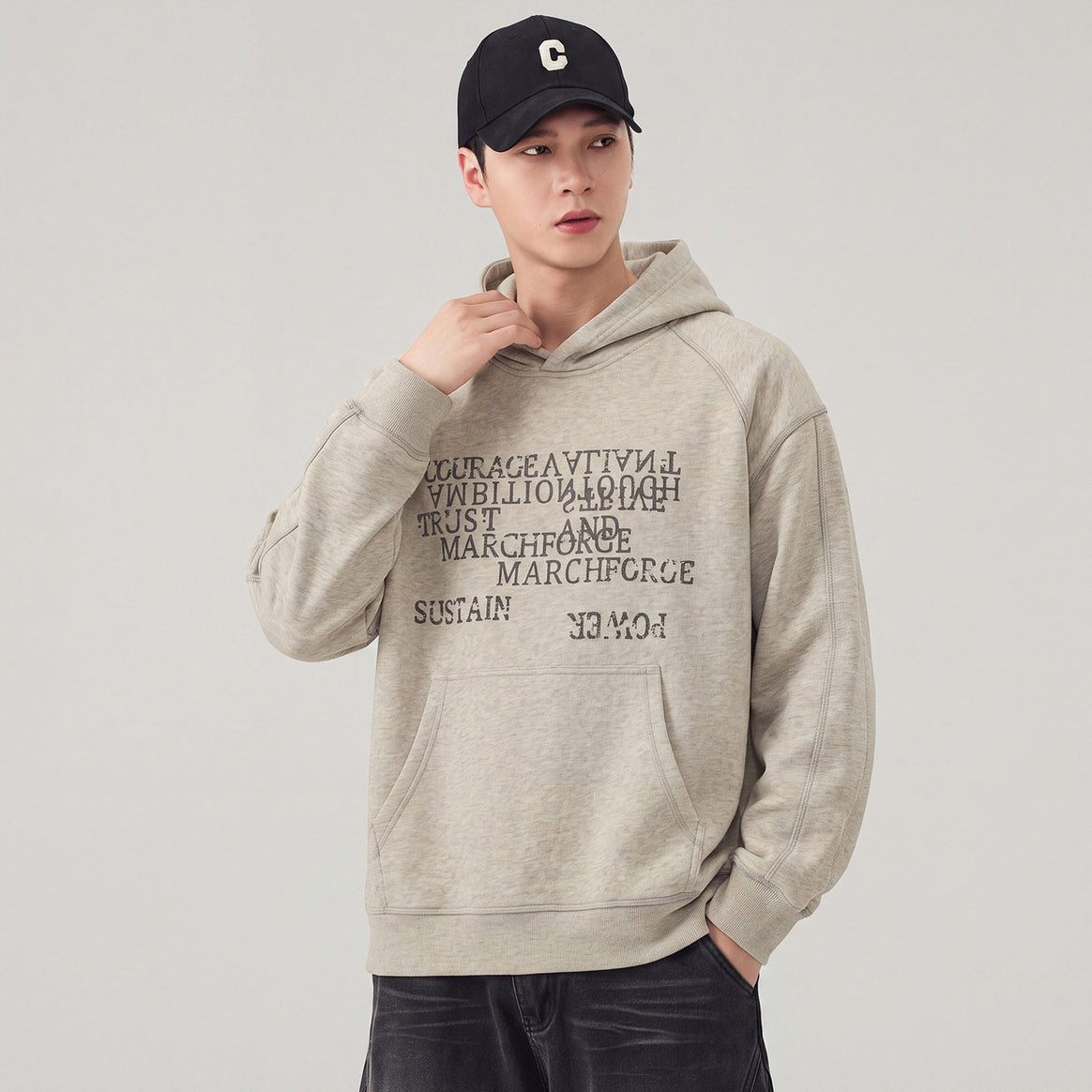 Men's Oversize Hoodie with Statement Print and Kangaroo Pocket Mune Fashion