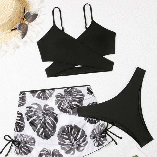 Ladies triangle bikini with elegant wrap skirt Mune Fashion