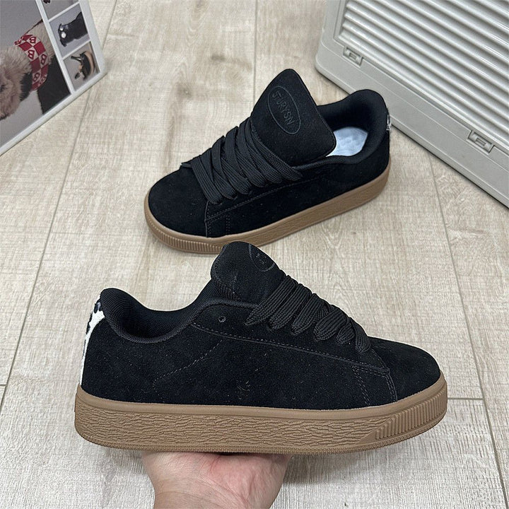 Women's Lifestyle Sneakers with thick rubber sole and soft suede upper Mune Fashion