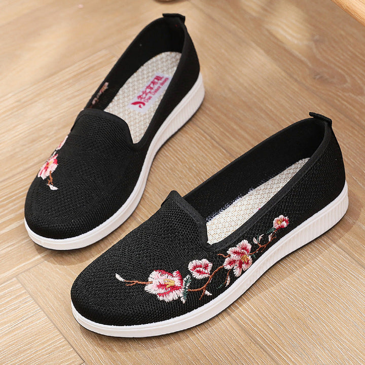 Women's Slip-On Sneaker with Floral Embroidery Mune Fashion