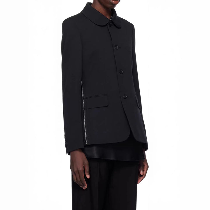 Women's blazer jacket with round Peter Pan collar, side metal zippers and flap pockets Mune Fashion