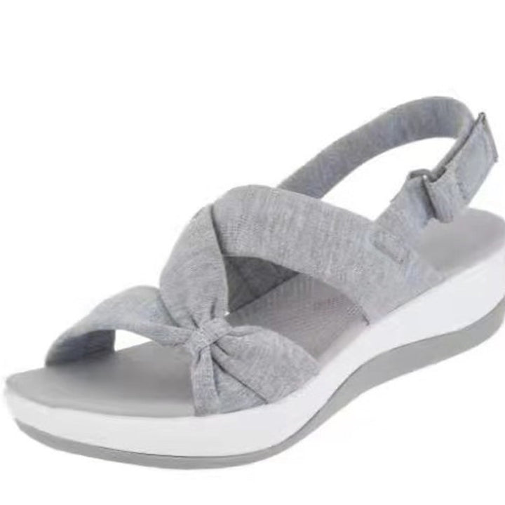 Women's low platform sandal with ergonomic comfort footbed and adjustable heel strap Mune Fashion