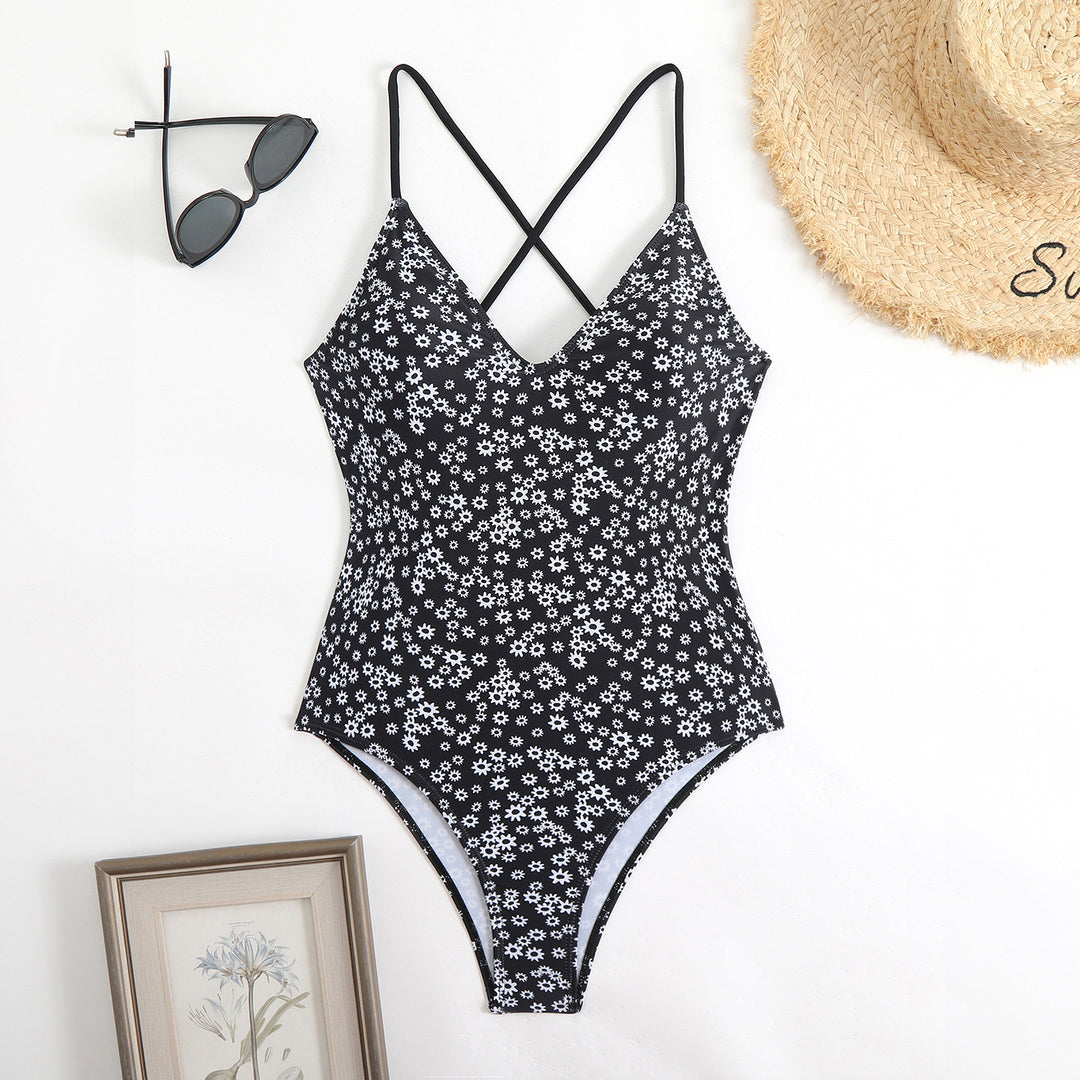 Women's triangle bikini with playful check pattern and narrow ties Mune Fashion