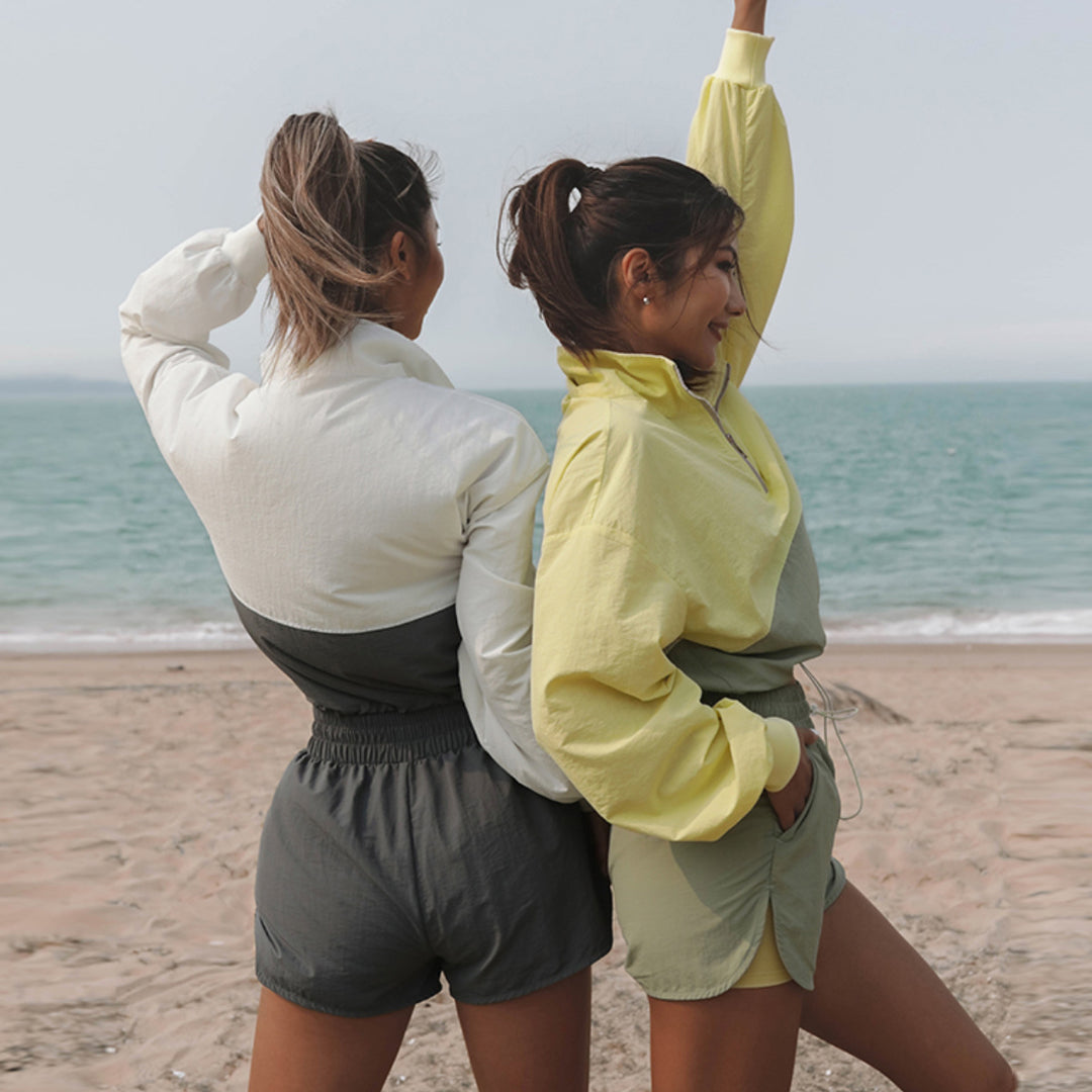Women's sporty short training set with half zipper, drawstring and elastic running shorts Mune Fashion