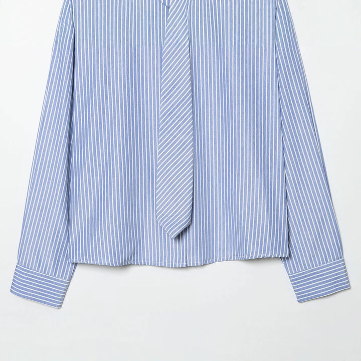 Women's Oversized Shirt Blouse with Integrated Tie and Fine Pinstripe Mune Fashion