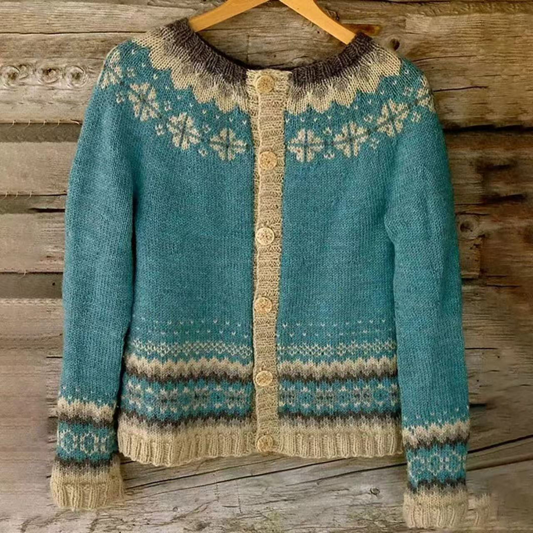 Women's patterned cardigan with round yoke, wooden buttons, and welt pockets Mune Fashion