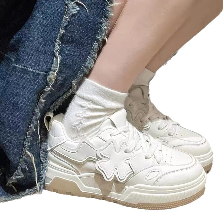 Women's Trendy Sneakers with Stylish Star Design Mune Fashion