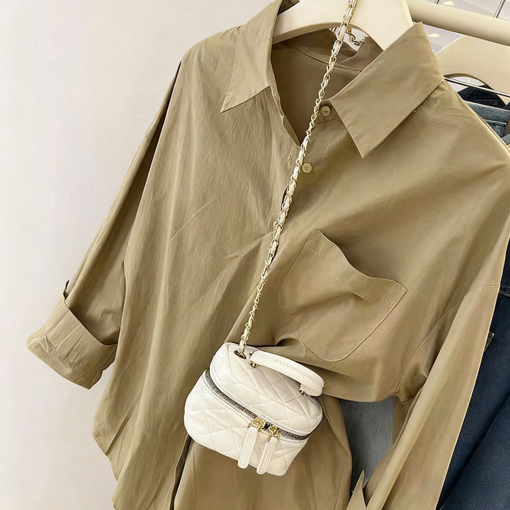 Women's oversized shirt blouse with chest pocket, turned-up sleeves and relaxed fit Mune Fashion