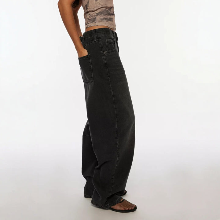 Women's high-cut wide denim pants with knee patch and extra wide leg Mune Fashion