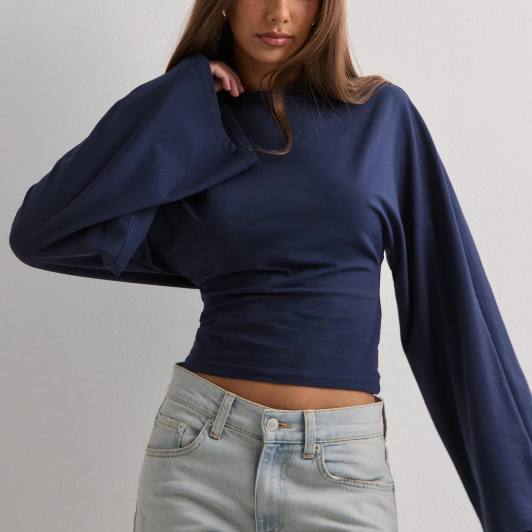 Ladies cropped fitted top with extra wide batwing sleeves Mune Fashion