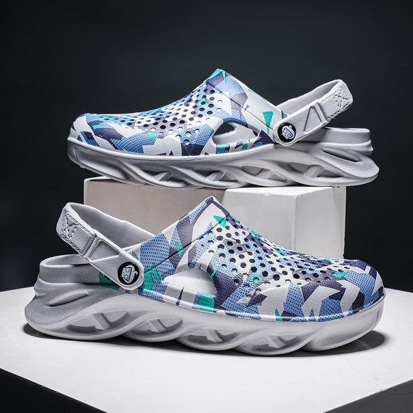 Unisex Padded Clog Sandals with Breathable Perforated Upper and Cushioned Hollow Chamber Sole Mune Fashion