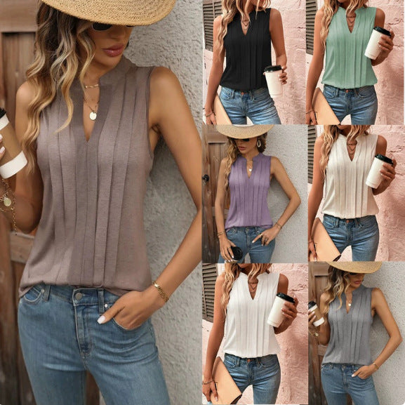 Women's Sleeveless Blouse with Fine Pleats and V-Neck Mune Fashion