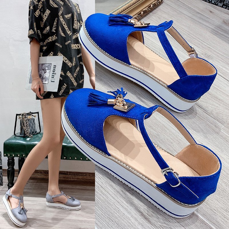 Women T-Strap Platform Sandal made of suede imitation with tassel appliqué and adjustable heel strap Mune Fashion