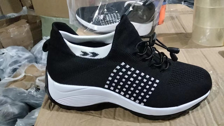 Women's knitted sock sneaker with elastic shaft, quick pull and cushioning platform sole Mune Fashion