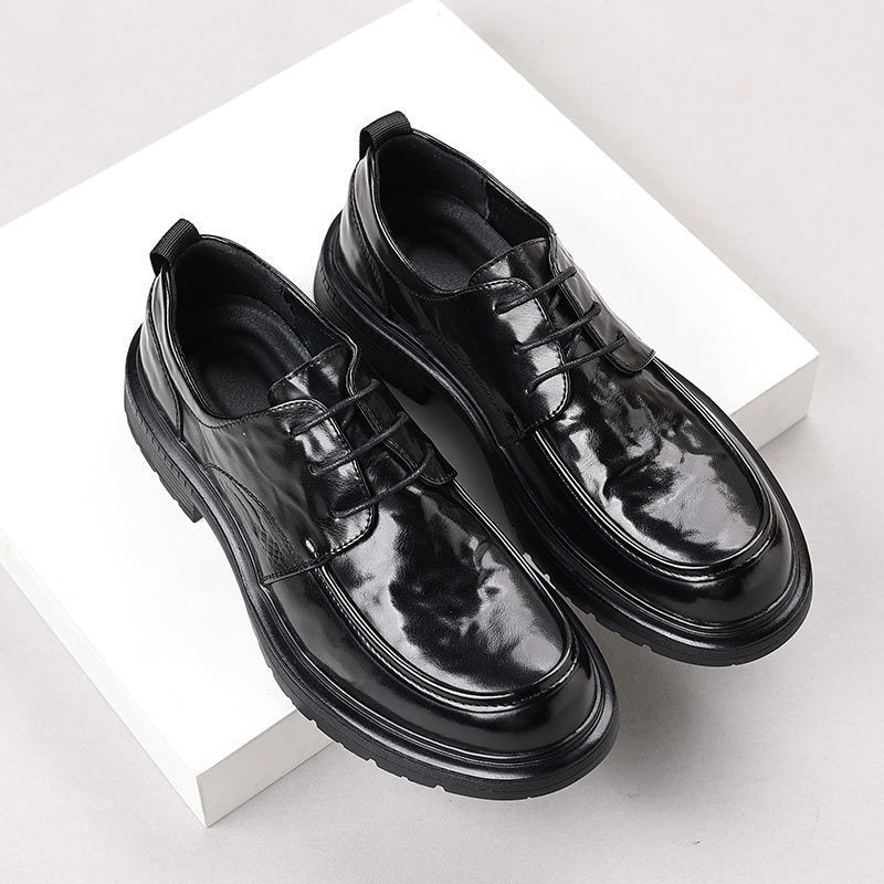 Men's Elegant Patent Derby with Robust Plateau Rubber Sole and Padded Comfort Shaft Mune Fashion