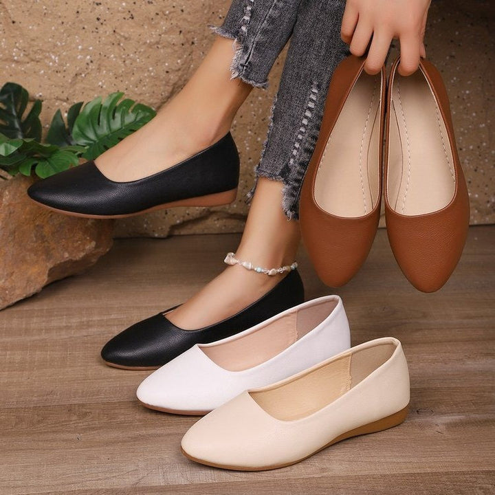 Ladies' ballerinas with flexible insole and elegant design Mune Fashion