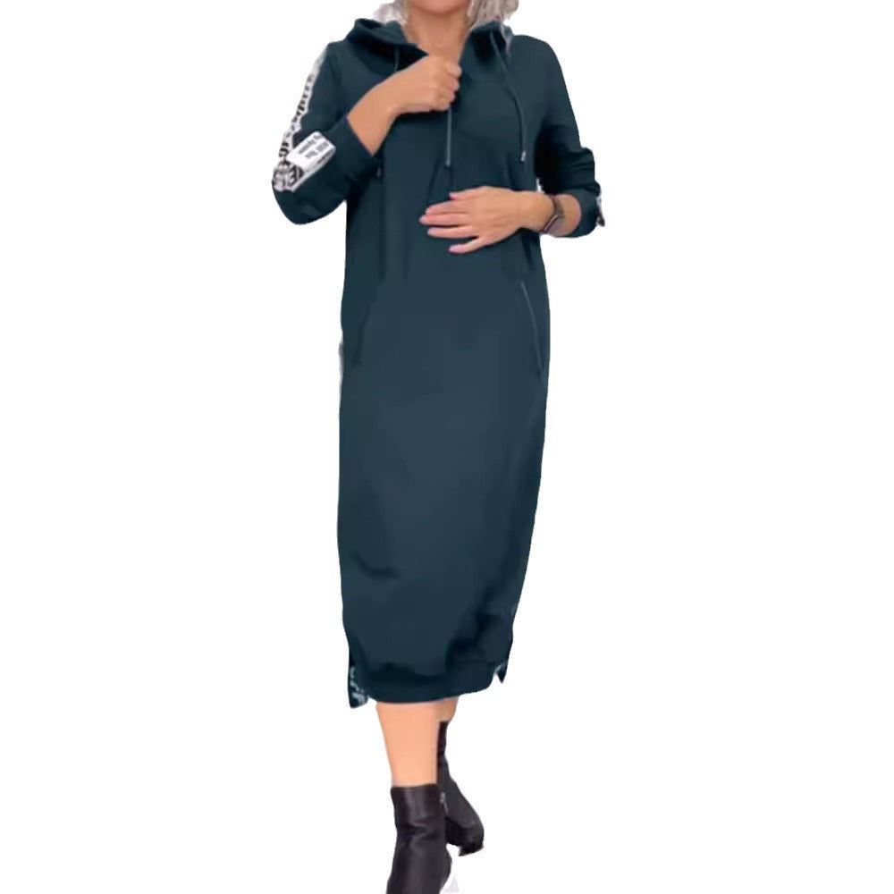 Women's ankle-length hooded sweatshirt dress with half zip, kangaroo pockets and side decorative piping Mune Fashion