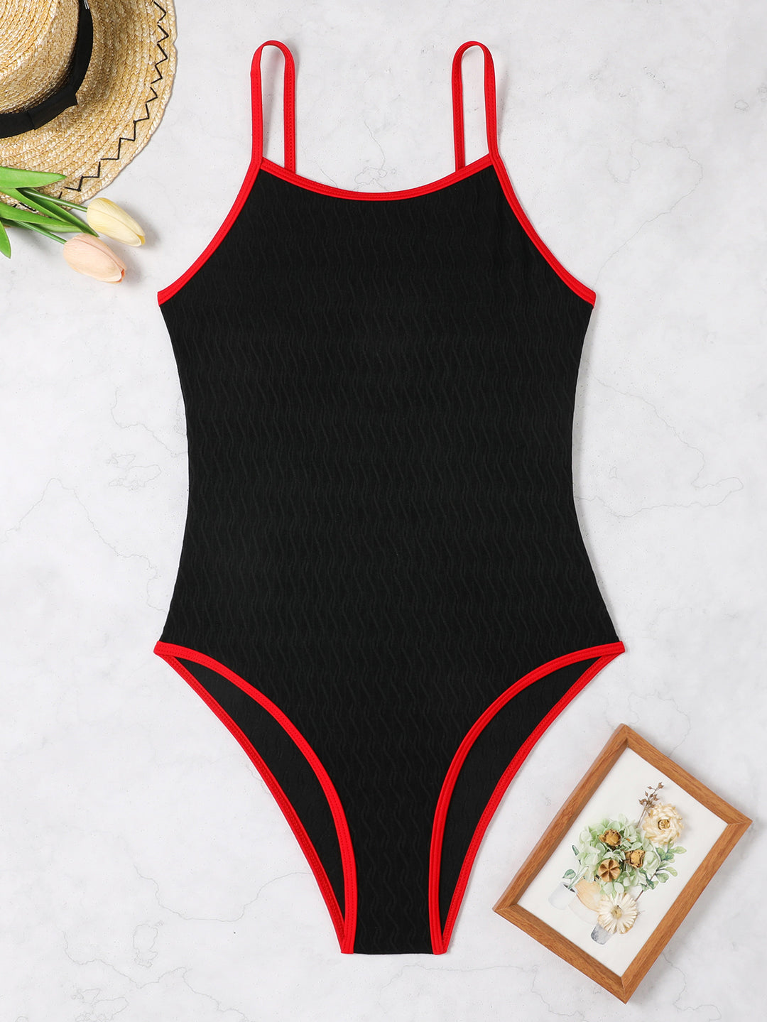 Women Elegant and Comfortable One-Piece Swimsuit Mune Fashion