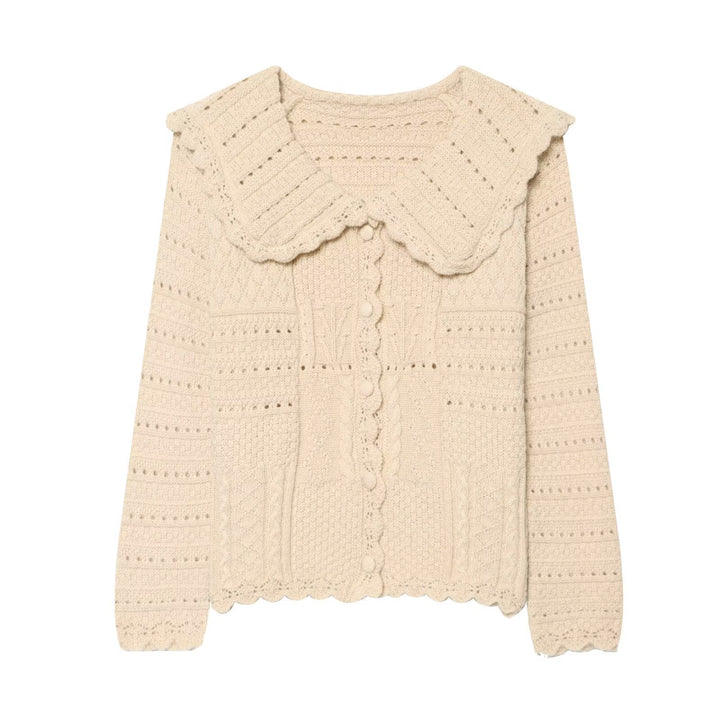 Women’s knitted cardigan with large scallop collar, textured pattern, and decorative button placket Mune Fashion