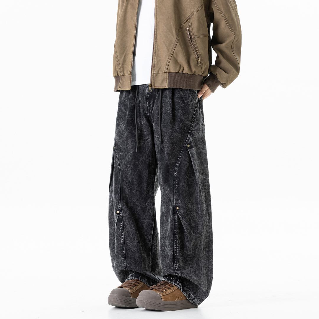 Men's loose cotton cargo pants with elastic waistband, drawstring and utility details Drune