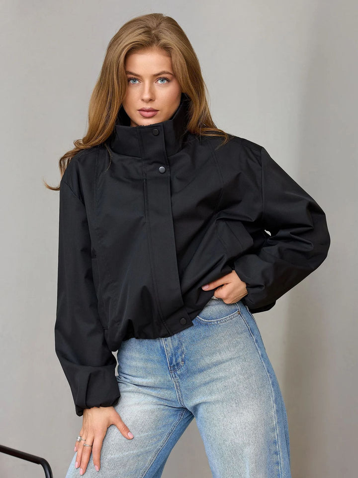 Ladies fashionable and comfortable transitional jacket