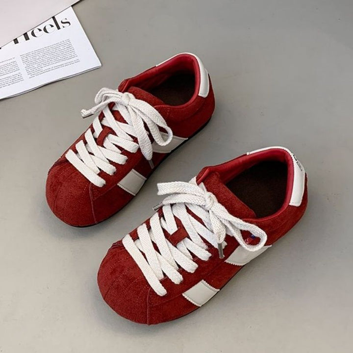 Women's Comfortable Sneakers made of high-quality suede with classic design Mune Fashion