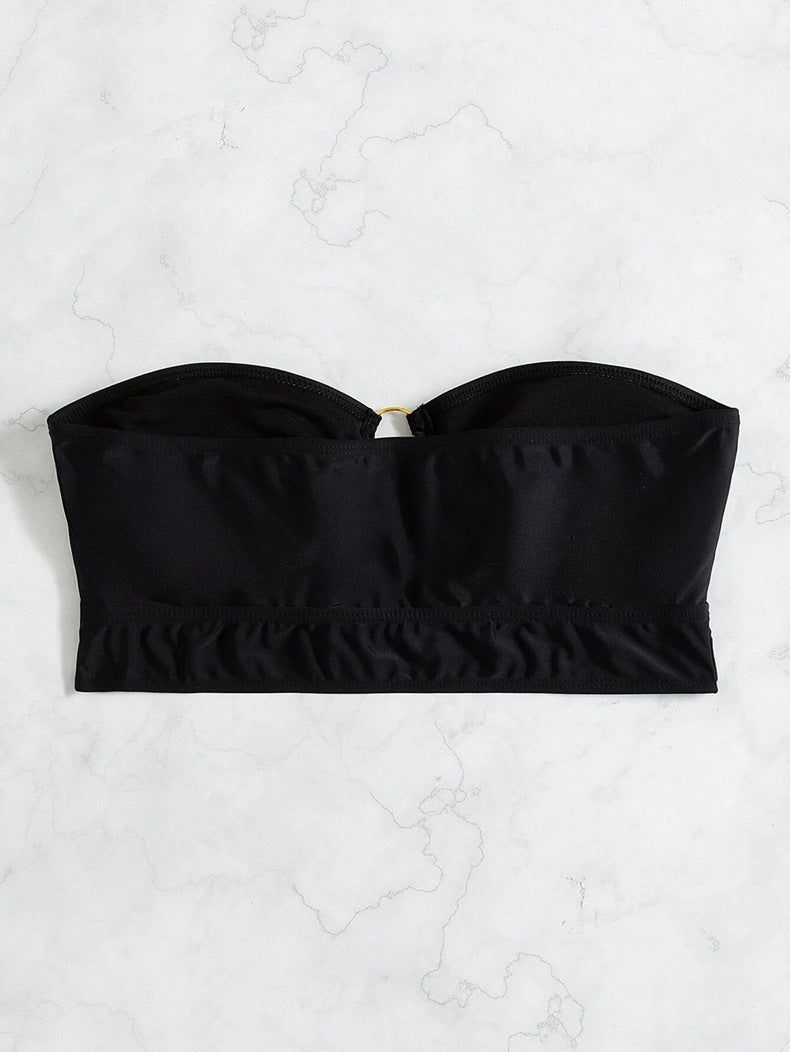 Women's bandeau bikini top with elegant ring detail Mune Fashion