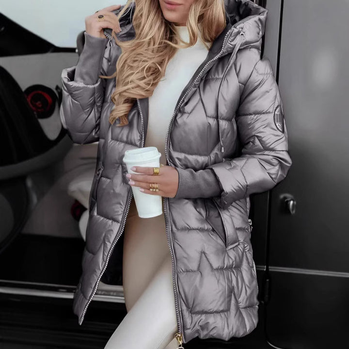 Women's quilted puffer coat with hood tailored silhouette and thermal insulation Mune Fashion