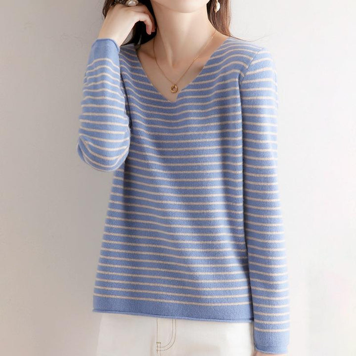 Women's delicate striped V-neck pullover made of fine rib knit with a soft drape