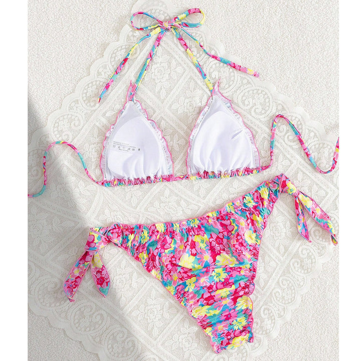 Ladies Triangle Bikini with playful flower pattern Mune Fashion