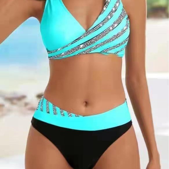 Women Bikini Set with asymmetrical top and modern wrap design Mune Fashion