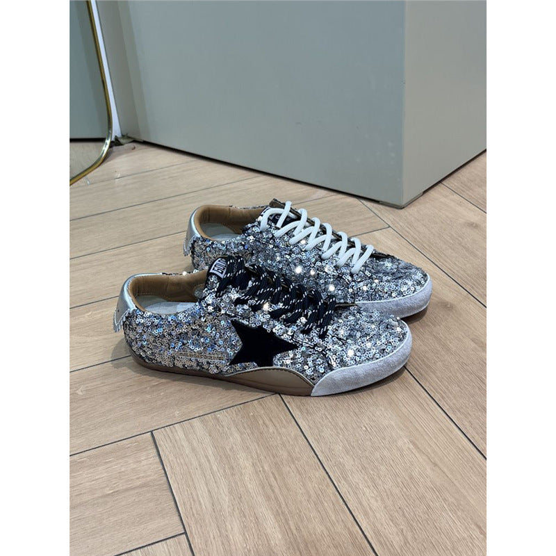 Women's glitter sneakers with sequin trim, star appliqué and contrasting laces Mune Fashion