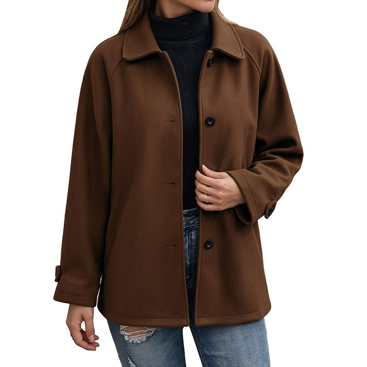 Women's short coat made of wool blend with shirt collar and straight cut Mune Fashion