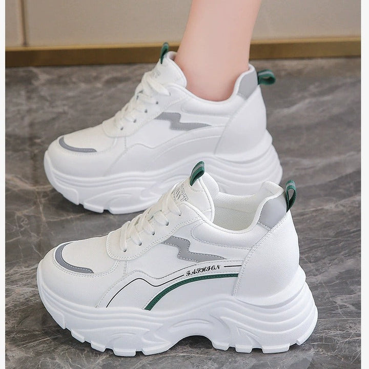Women Chunky Sneakers with breathable upper material and cushioning sole Mune Fashion