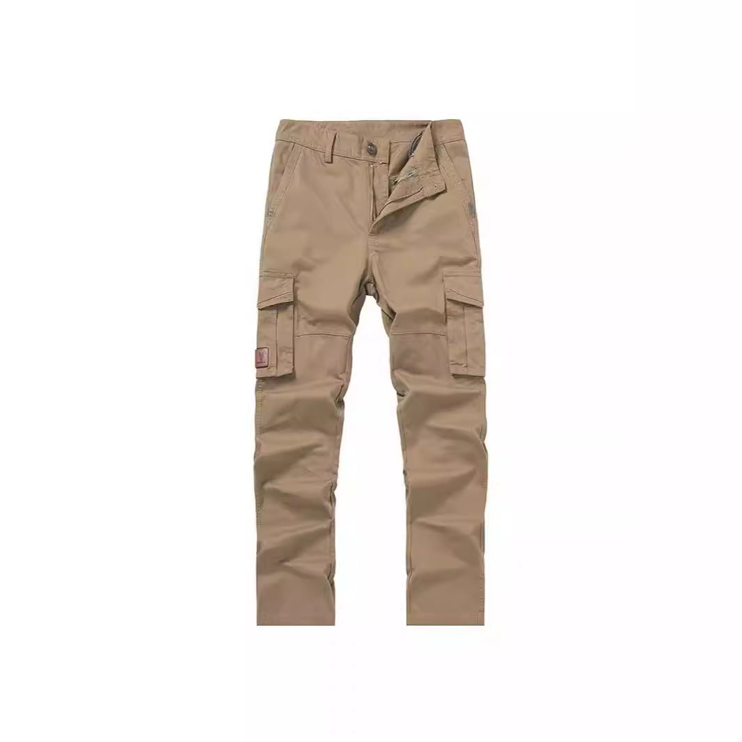 Men's cargo pants in slim-straight cut with multiple pockets and reinforced knees Mune Fashion