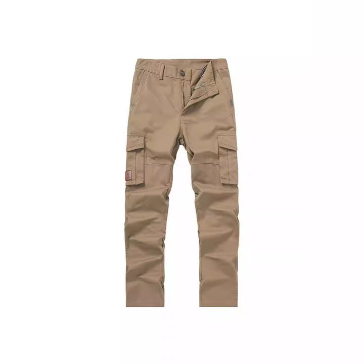 Men's cargo pants in slim-straight cut with multiple pockets and reinforced knees Mune Fashion