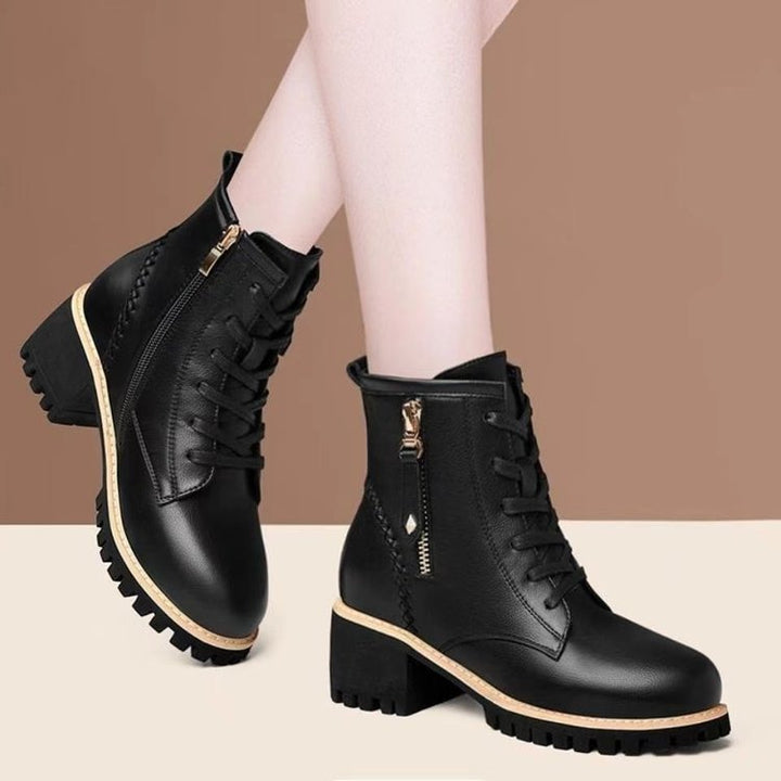 Women's lace-up ankle boots in leather look with block heel, tread sole, and side zipper Mune Fashion
