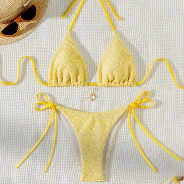 Women's Triangle Bikini with Delicate Ruffle Details Mune Fashion