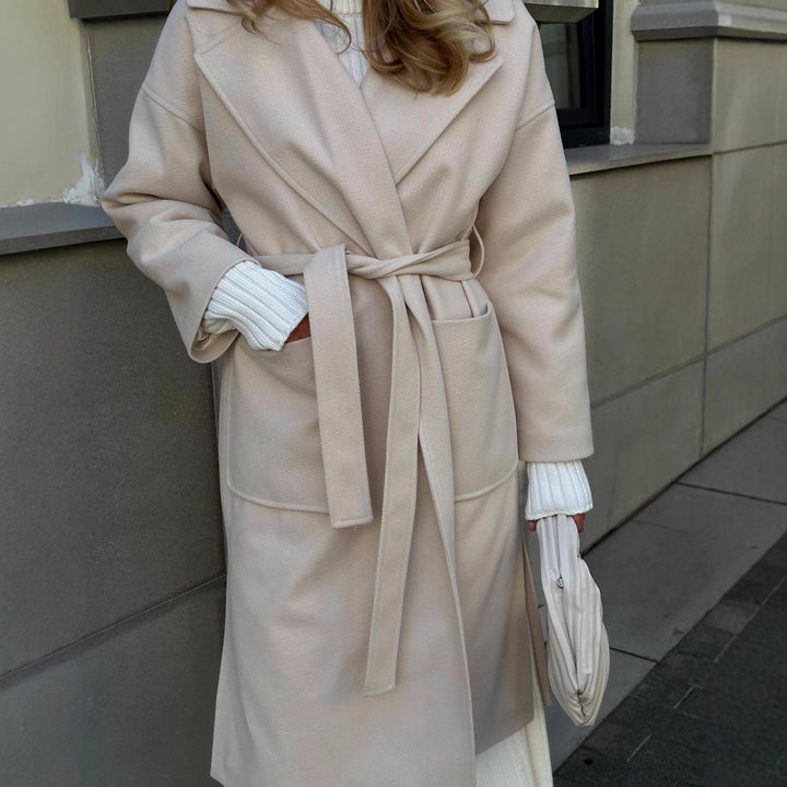 Women's wrap coat made of wool blend with belt at waist and patch pockets Mune Fashion