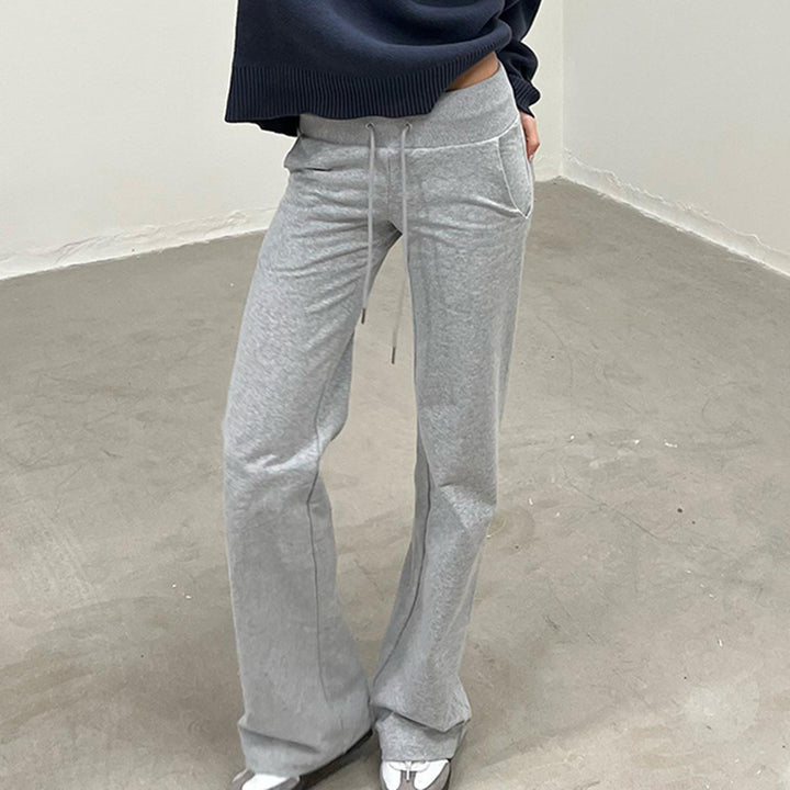 Women’s wide sweatpants with high comfort waistband, drawstring and patch pockets Mune Fashion