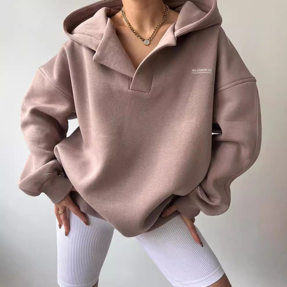 Women's Voluminous Sculpt Hoodie with Oversized Silhouette and Distinctive Hood Mune Fashion
