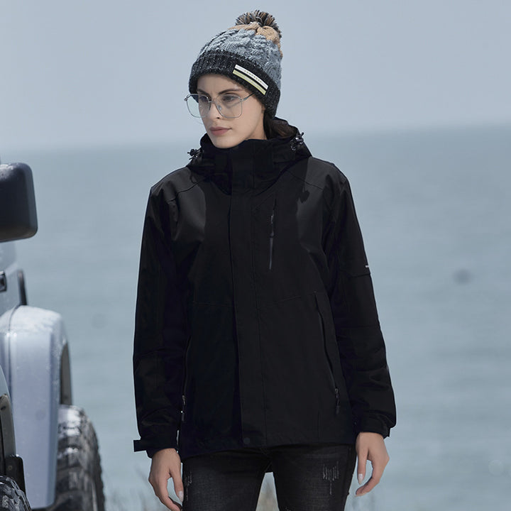 Ladies' technical rain and leisure jacket with adjustable hood and multiple pockets Mune Fashion