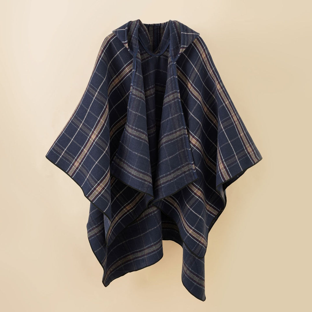 Ladies' hooded poncho with plaid pattern, softly draping wool blend and open oversized fit