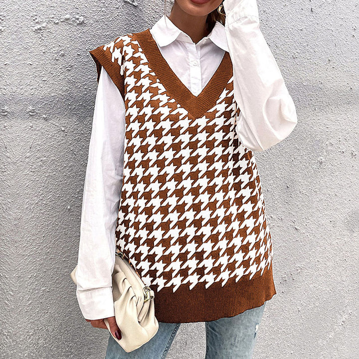 Ladies High-Quality Knit Sweater with V-Neck and Houndstooth Pattern Mune Fashion