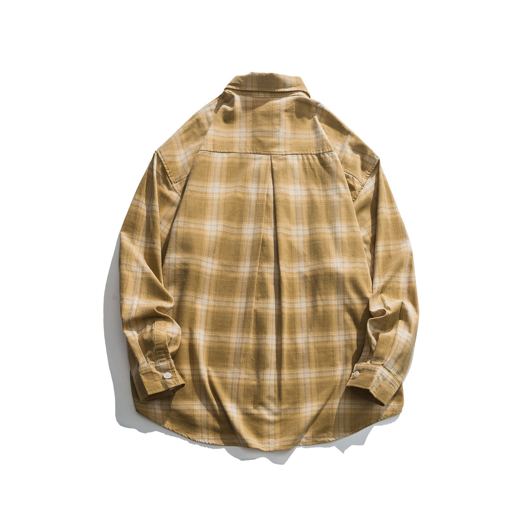 Men's oversized check shirt made of lightweight cotton blend with patch chest pocket and rounded hem Mune Fashion