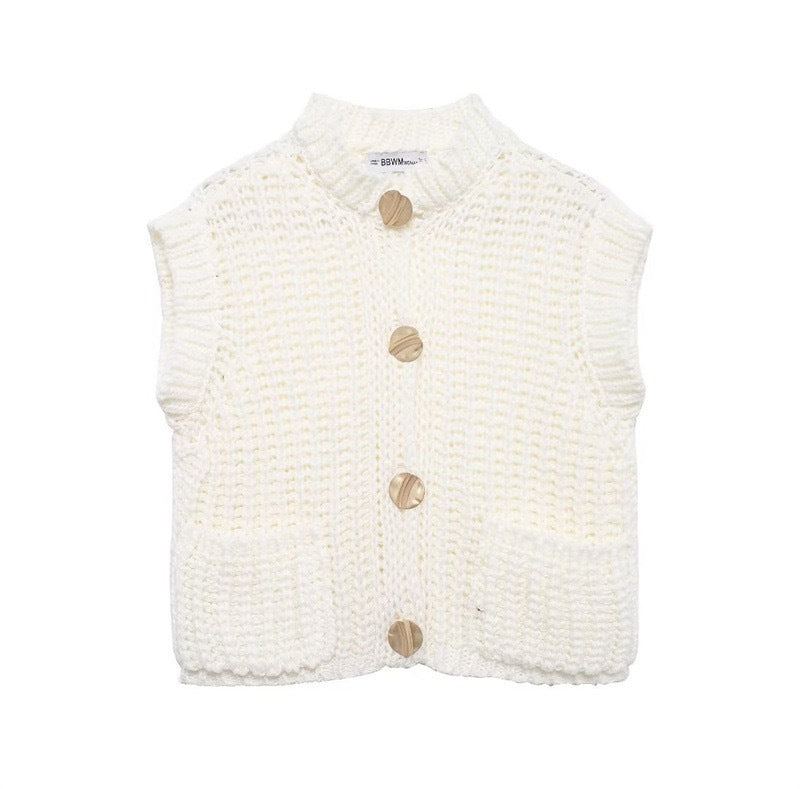 Women Chunky Knit Oversized Cardigan with Decorative Buttons Mune Fashion