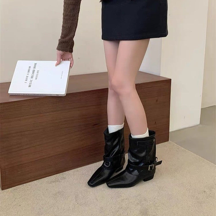 Women's ankle boots with decorative buckles Mune Fashion