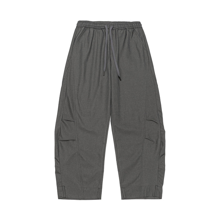 Men's cargo jogging pants with elastic waistband, drawstring, and side flap pockets Mune Fashion