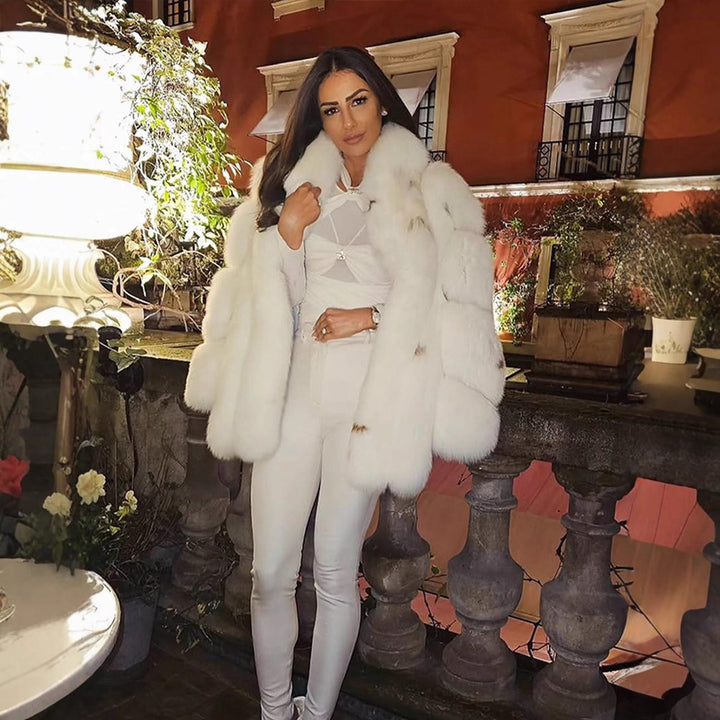 Women Short Cut Faux Fur Coat with Voluminous Teddy Effect Mune Fashion